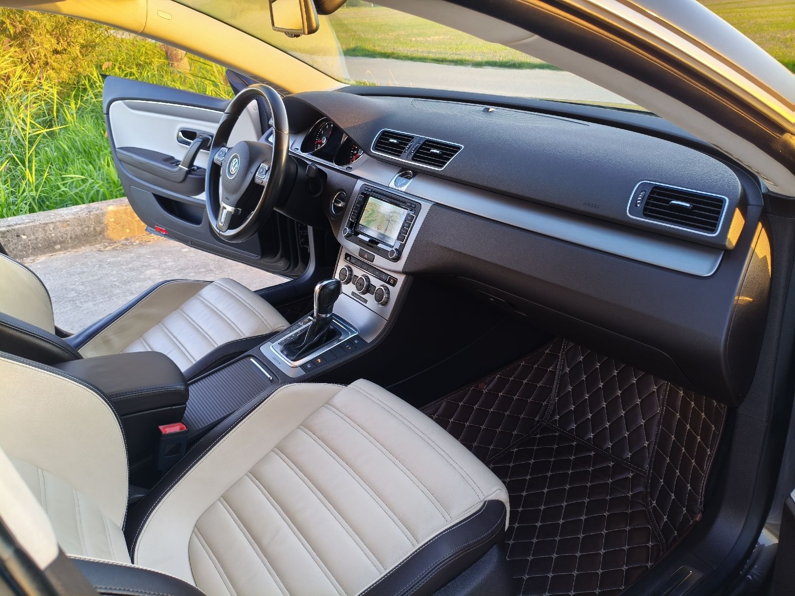 VW Automobili: VW Passat CC 3.6 V6 4Motion DSG – Usato da Dompierre FR venduto da F.Blanco 9