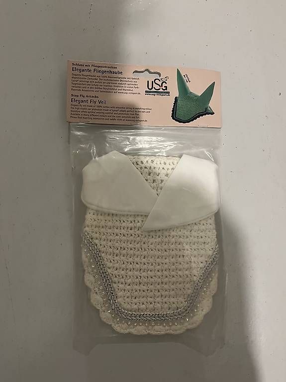 Briglie & Cavezze: Fliegenhaube – Usato da Olten venduto da _S_A_A_M_