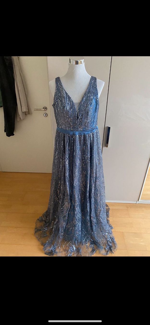 Vestiti: Abendkleid – Nuovo (secondo la descrizione) da Rüfenacht venduto da lilly_67
