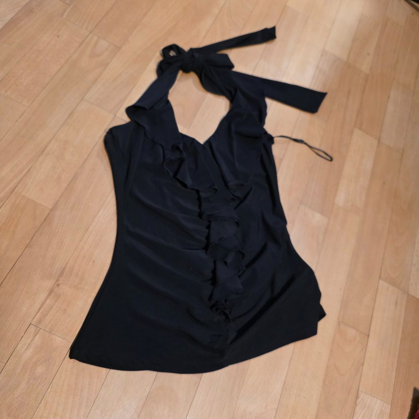 C&A Tops: Schwarzes Top S/M Clockhouse Halter Rüschen – Gebraucht aus Wald ZH von CapLux 1