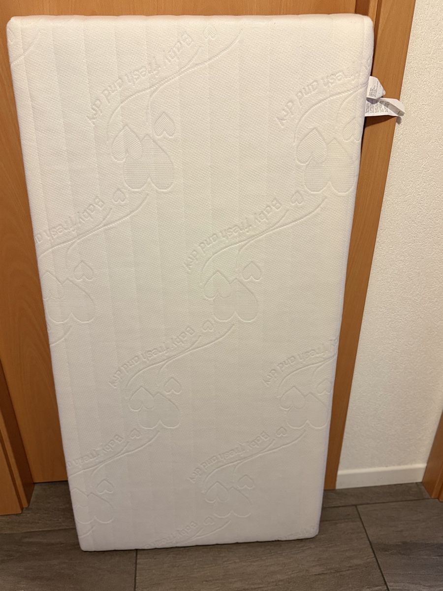 Materassi: Matelas bébé / enfants  – Usato da Réchy venduto da Murielrosa