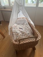 Stubenwagen Kinderwagen geflochten, mit Vorhang und Bettzeug