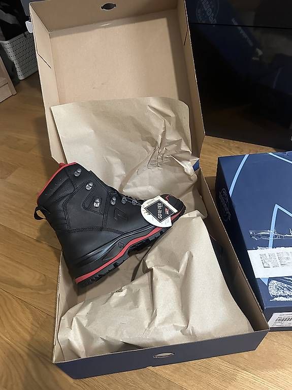 Scarpe da uomo: Haix trekker 2.0  – Nuovo e nell'imballaggio originale da Horgen venduto da Raman77 3