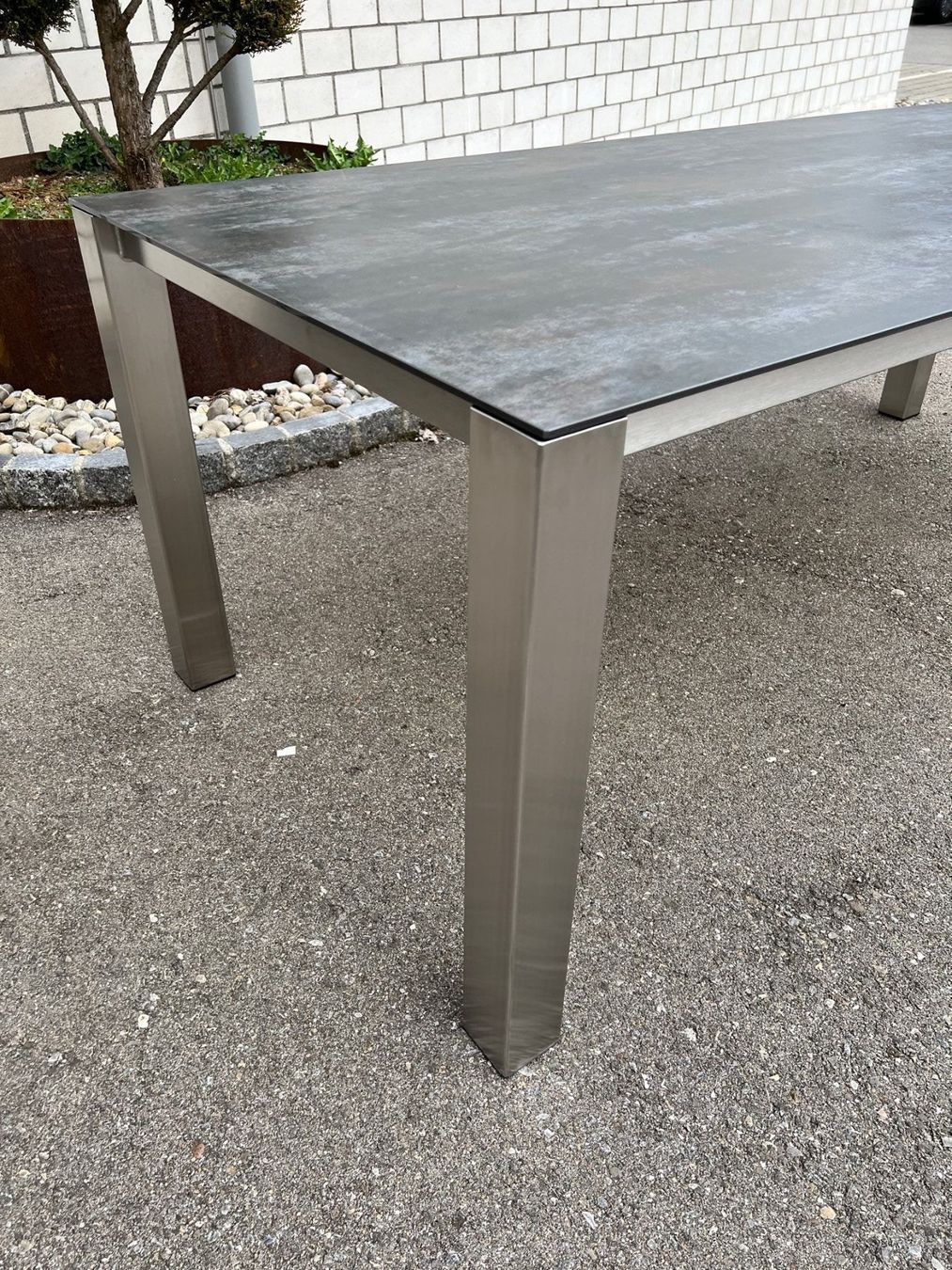 Tische: Keramik Gartentisch 260 x 110 cm – Neu (gemäss Beschreibung) aus Oberentfelden von Gdsign 1