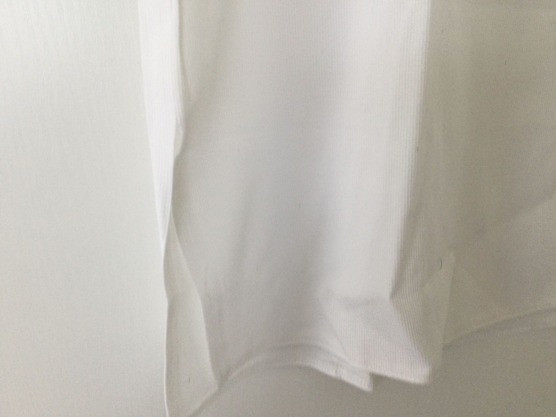 Top: Neuwertiges weisses Sommertop/Bluse – Usato da Baar venduto da negombo 3