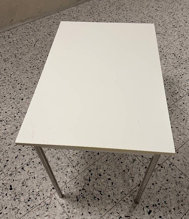 Tische: kleiner Küchentisch  – Gebraucht aus Winterthur von Sunny77 2