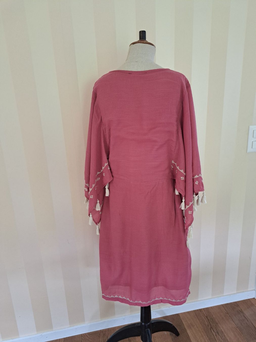 Tuniche: Tunika Sommerkleid Beachkleid – Usato da Gutenburg venduto da Ras81 2