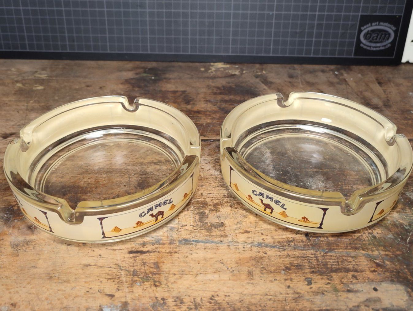 Camel Portacenere: Wunderschöne neuwertig große CAMEL ASCHENBECHER 1stk. Preis – Usato da Gelterkinden venduto da MYSTOREFORYOU4460