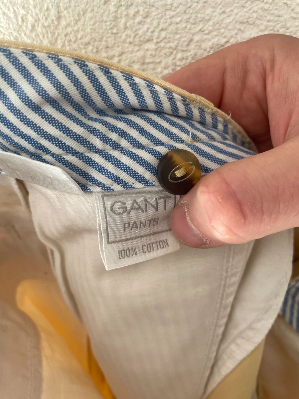 Gant Pantaloni: Gant light yellow chino size 50 – Usato da Lausanne venduto da amaury.h 5