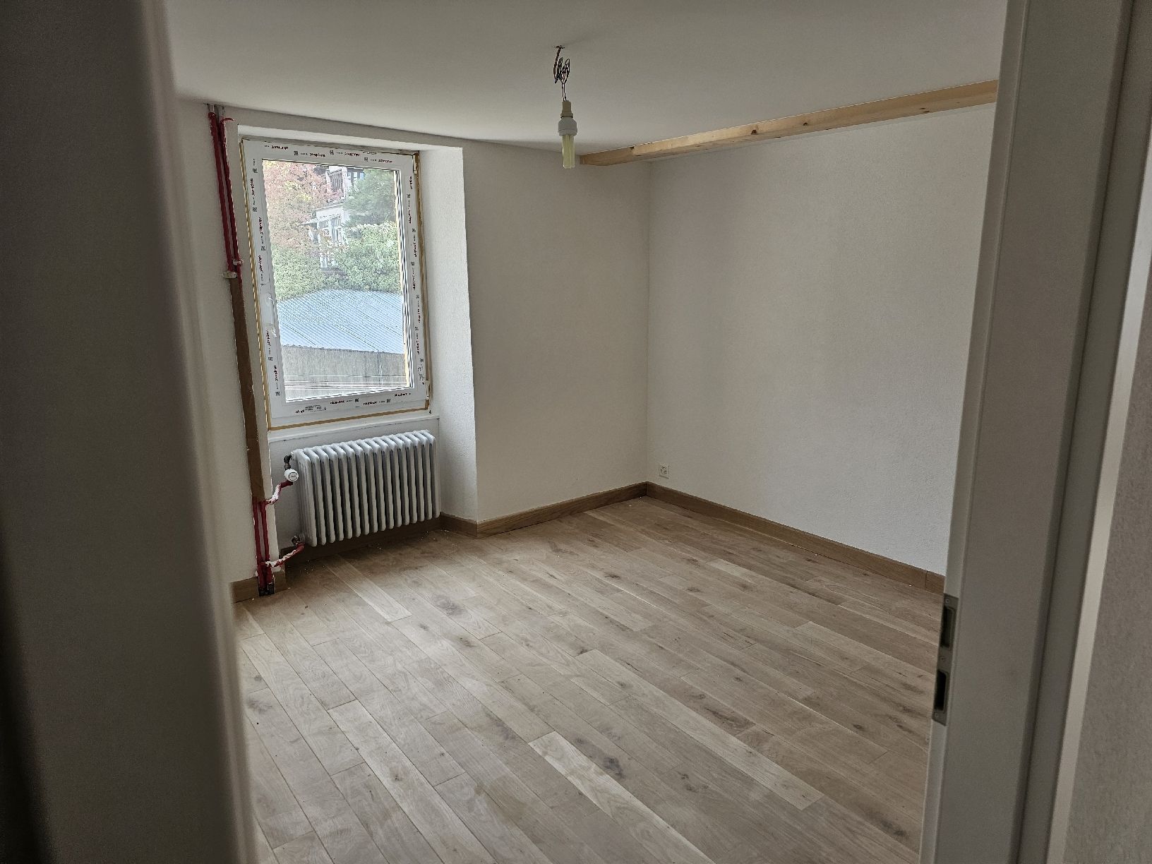 Rivestimenti per pavimenti: Parquet chêne massif – Nuovo e nell'imballaggio originale da Sion venduto da Cocolisso 3