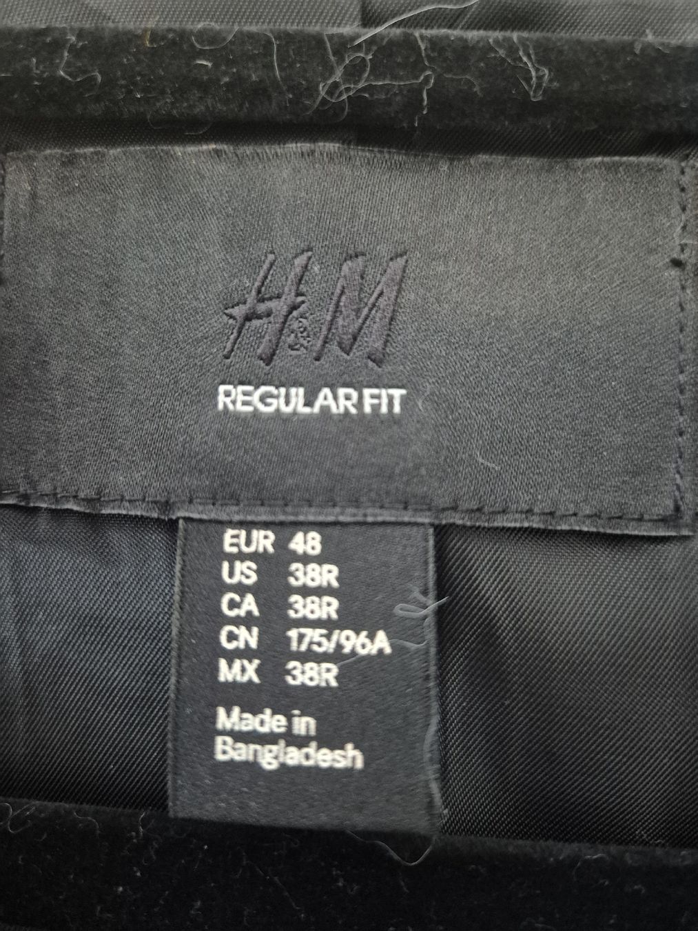 Completi: H&M Herren Anzug, Grau, Regular Fit, Grösse 48 – Nuovo (secondo la descrizione) da Zürich venduto da mit_jz2x 1