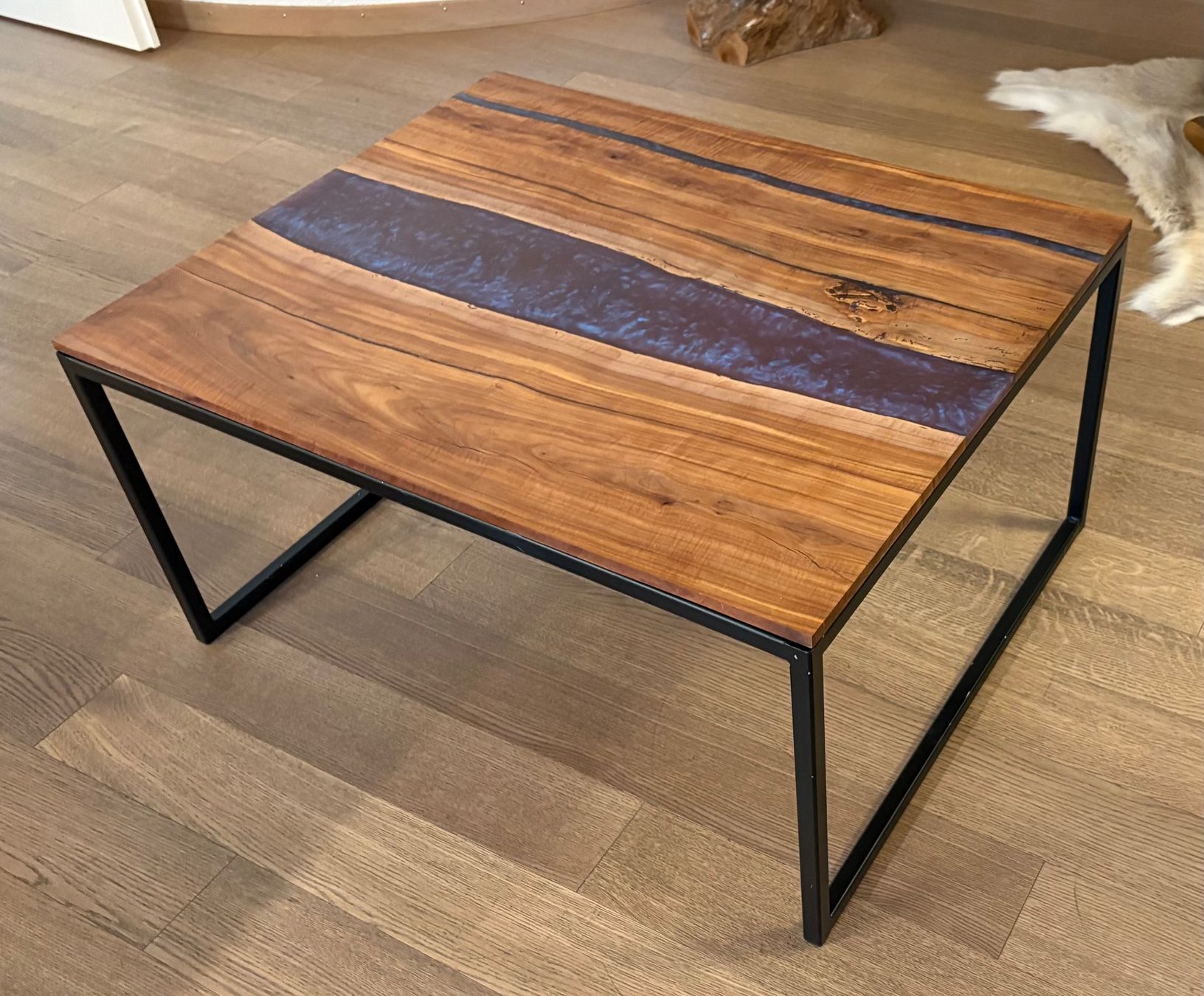 Tische: Couchtisch aus Holz – Gebraucht aus Anglikon von luk_h8lm