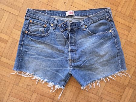 Levis 501 Vintage 42 Jeans Shorts, Sommer-Look, Top Zustand