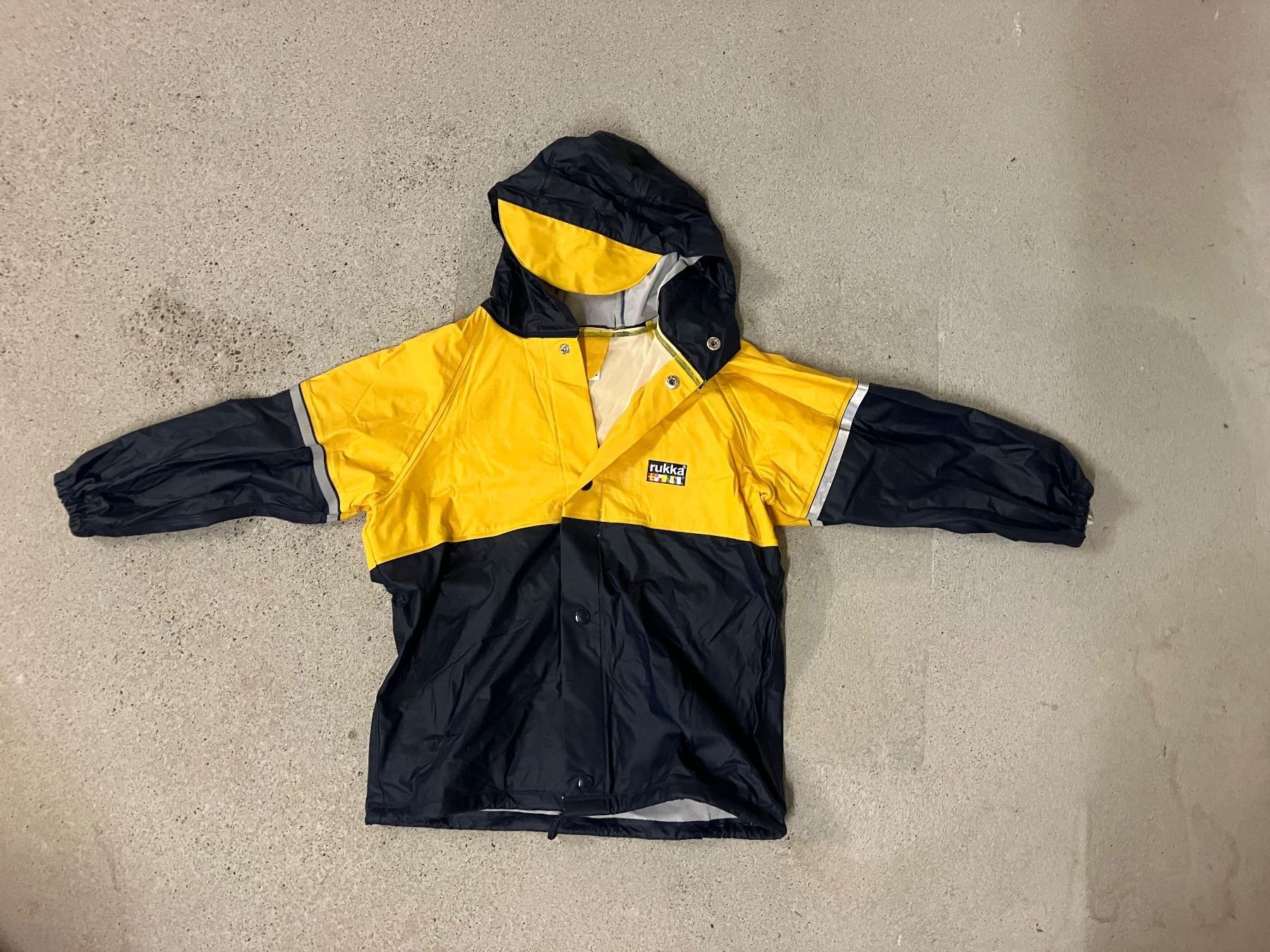 Rukka Giacche & Cappotti: Rukka Regenjacke, Gr. 116 – Usato da Zürich venduto da nicocioc