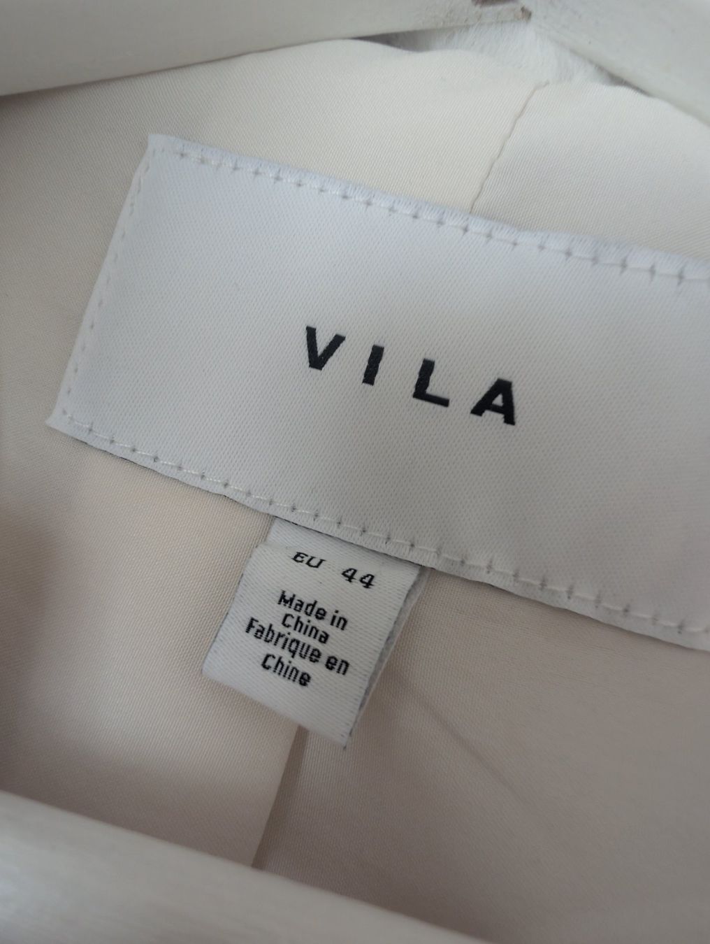 Vila Giacche: Fake Fur Jacke Weiss – Usato da Sirnach venduto da Eri_sq86 3