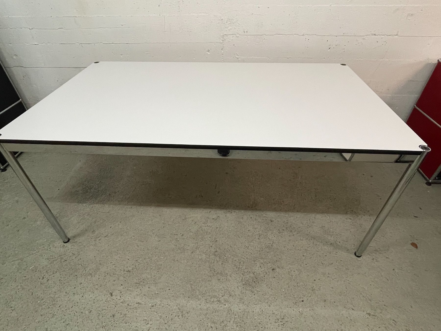 USM Tavoli: USM  Tisch 200x100  20 Stück – Usato da Dietikon venduto da Kumar_Occasionen 1