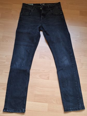 Schwarze Jeans Gr. W33 / L34 Fitted Straight