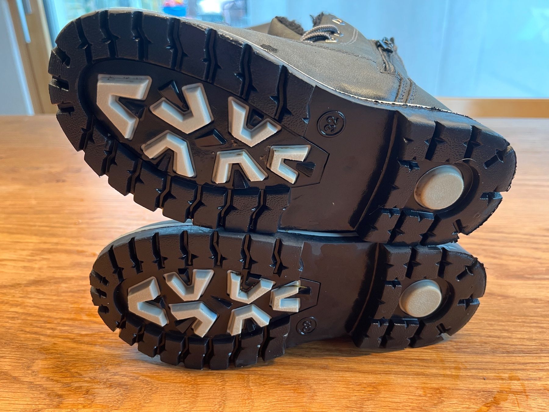 Scarpe per ragazzi: Winterschuh Grösse 32 – Usato da Brünisried venduto da Seisler88 4