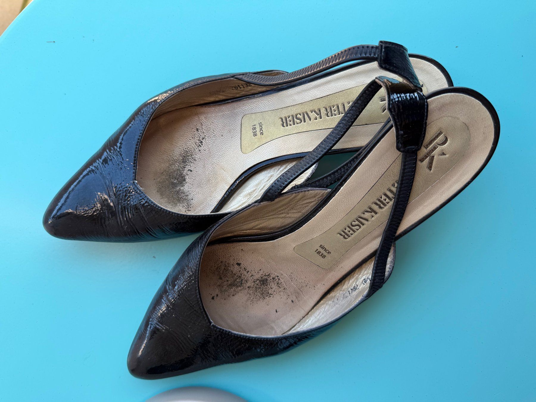 Kaiser Scarpe da donna: Peter Kaiser Lack Slingpumps Schwarz Gr. 7,5 elegant – Usato da Baden venduto da cocteau13