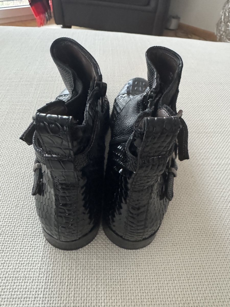 Chaussures femmes: Stiefelette Pertini, Gr. 40 – D'occasion à Oberwil BL par cocopalm1068 2