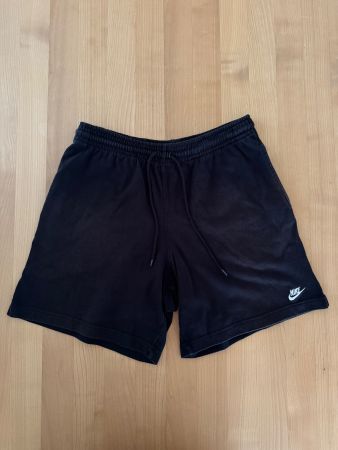Shorts Nike noir taille M bon état