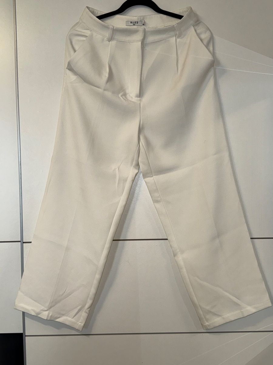 Pantaloni: WEISSE ELEGANTE HOSE – Usato da Schlieren venduto da kle_dis