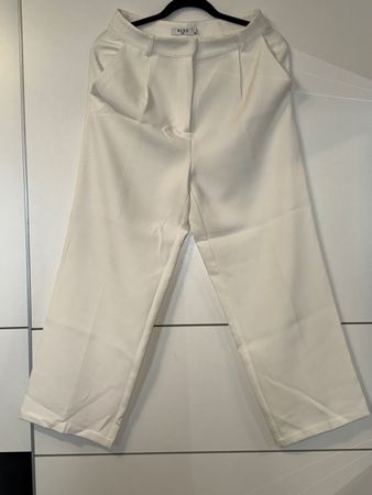 WEISSE ELEGANTE HOSE