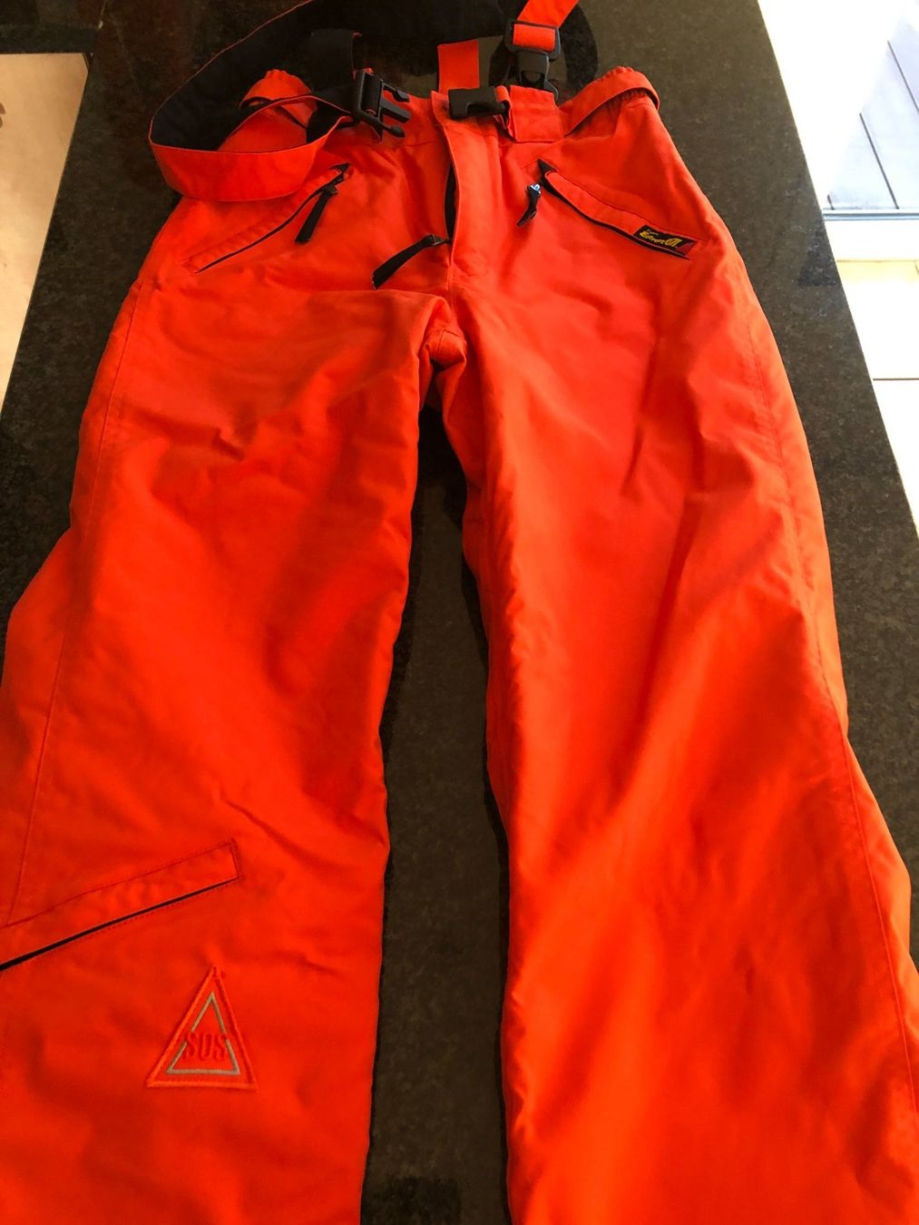 Pantaloni: Pantalon de ski SOS, taille 38 – Nuovo (secondo la descrizione) da Saillon venduto da Libellule7 1