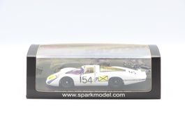 Porsche 907 Winner Daytona 24 Hours 1968 1:43 Spark