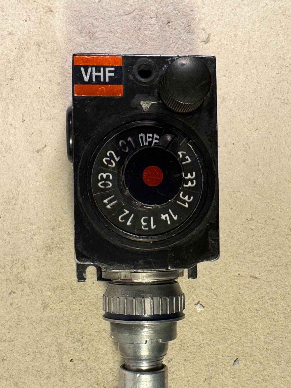 Technique de radiocom: Funk Kanal Bediengerät zu SE-015 – D'occasion à Ins par funkflieger
