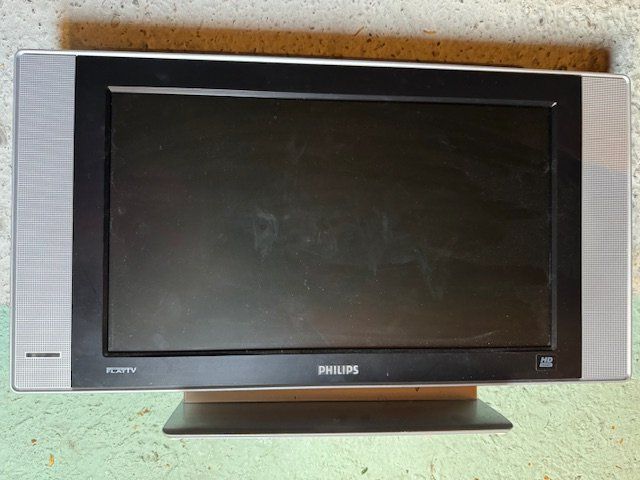 Philips Televisori: Philips Flachbildfernseher 3PF5320 HD Ready – Usato da Reinach BL venduto da Senhir