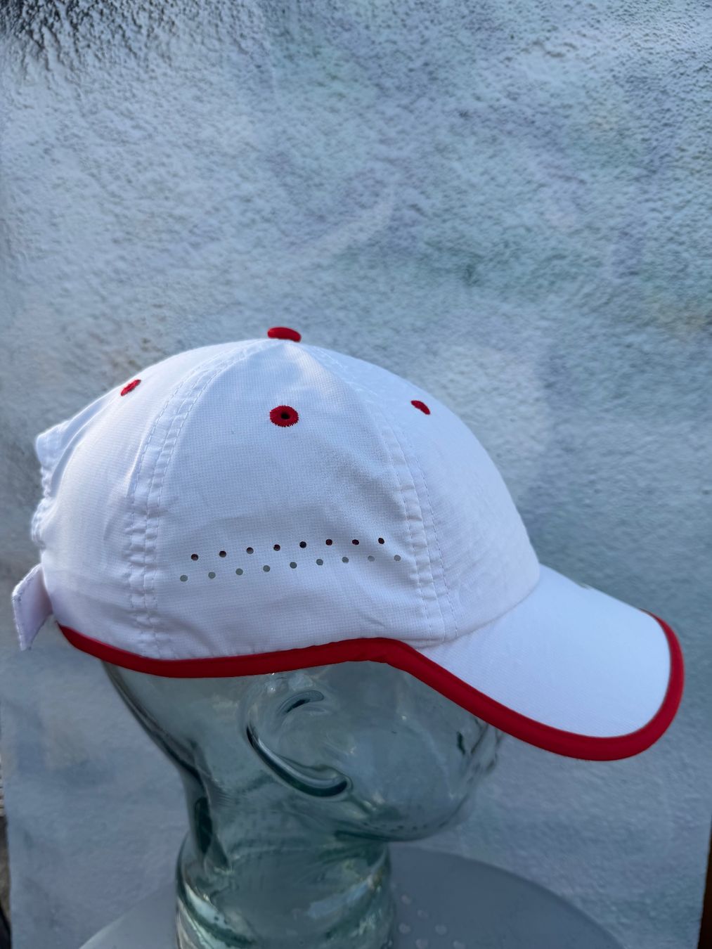 Copricapi, berretti & cappellini: Wilson Tennis 6-Panel Strap-back Cap – Usato da Zürich venduto da le_souk 1