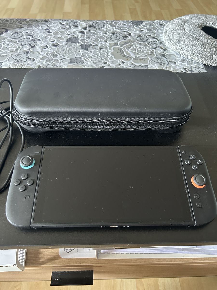 Nintendo Konsolen: Nintendo Switch 2 + Case – Neu (gemäss Beschreibung) aus Safenwil von Henrique_2121