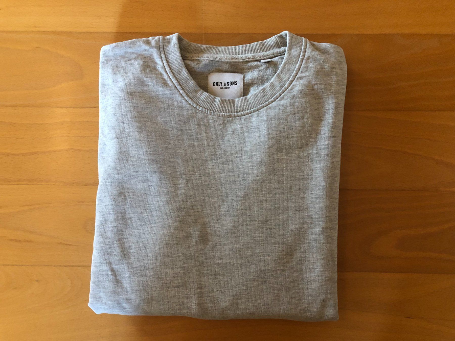 Maglioni & Felpe: Pullover Gr. M "ONLY&SONS", Herrenpullover – Usato da Jona venduto da ASMARADO 2