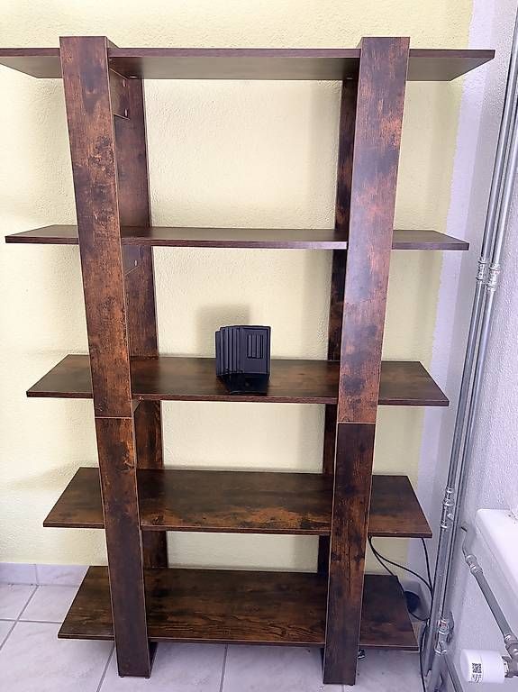 Scaffali: Bücherregal aus Holz – Usato da Effretikon venduto da hud_bq7l