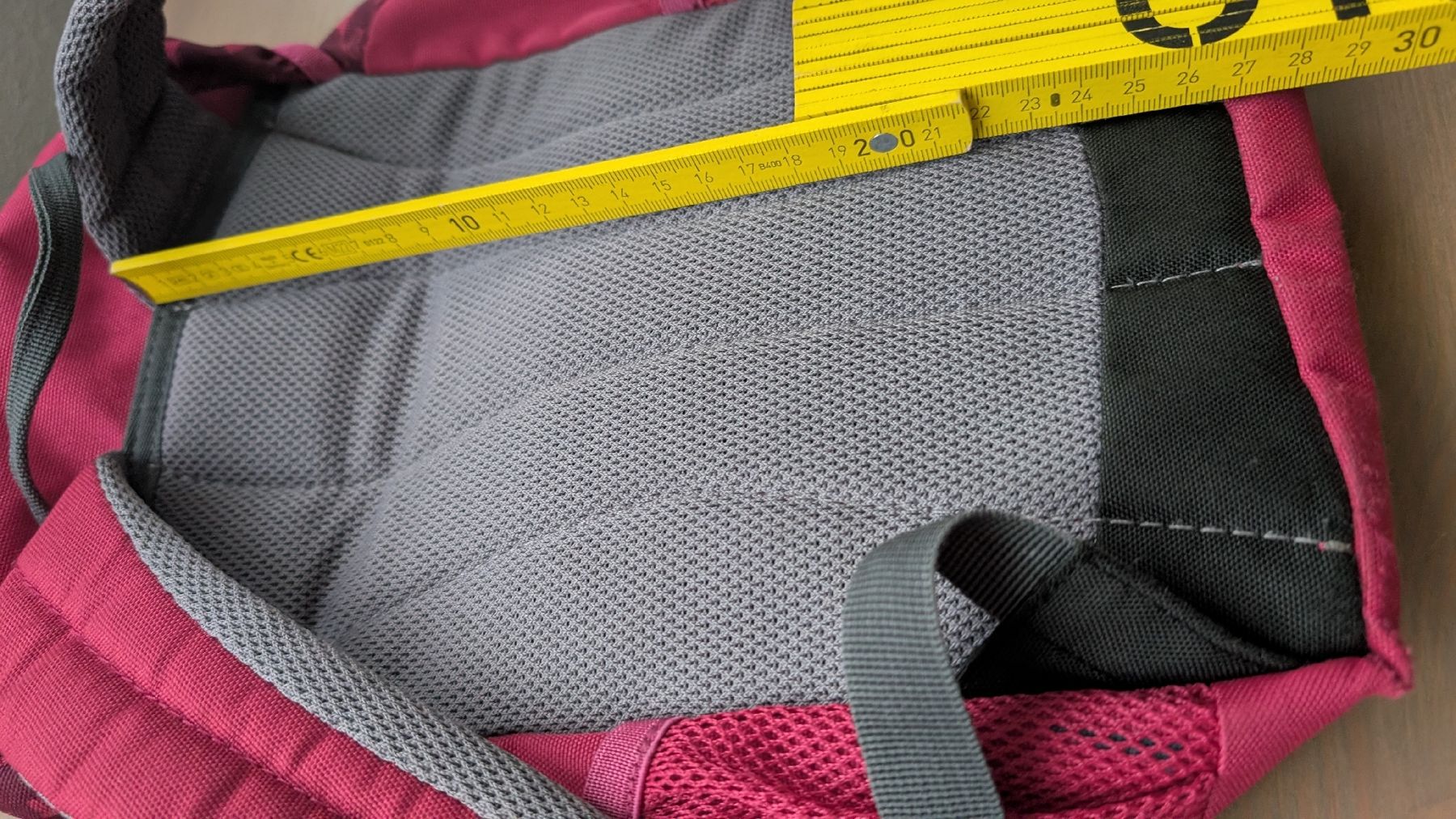 Deuter Sacs & sacs à dos: Deuter Rucksack Wanderrucksack pink – D'occasion à Tobel par juwi26 1