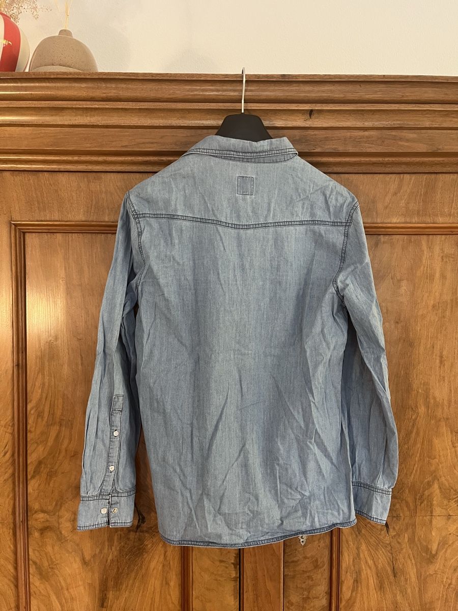 Camicie: Jeanshemd, blau, Gr. M, [CODE] – Usato da St. Gallen venduto da Gloom22 4