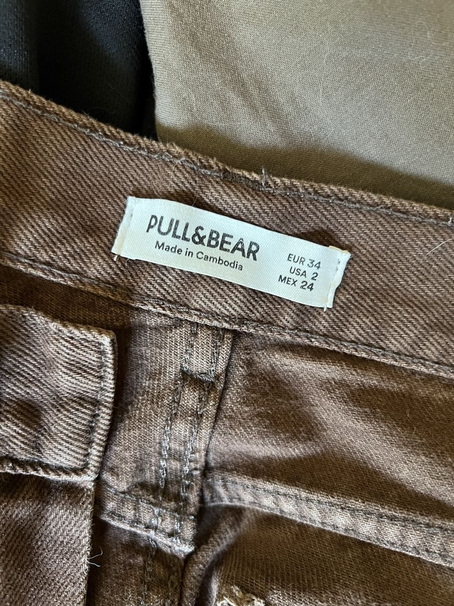 Pull&Bear Jeans: Jeans brun Pull&Bear – Gebraucht aus Saignelégier von froglover16 2