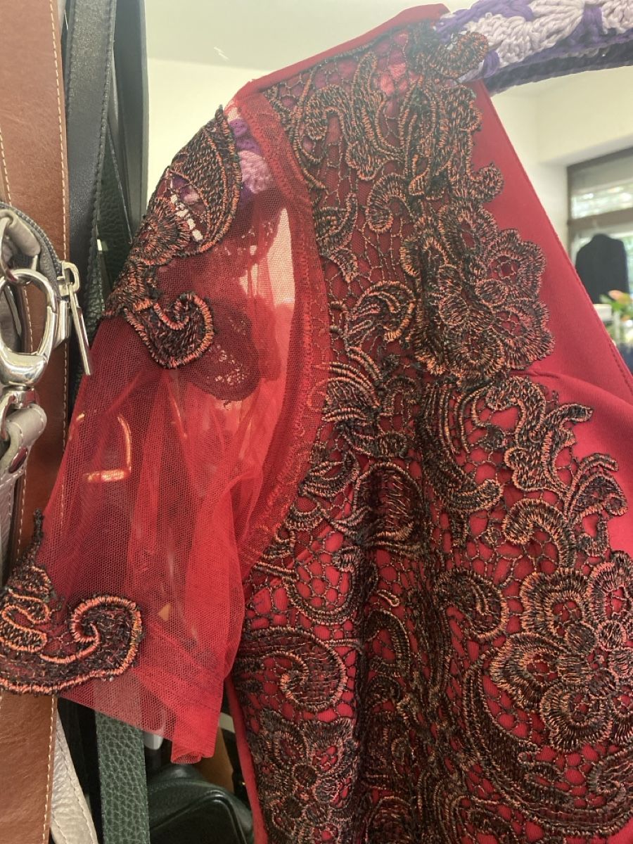 Robes: Abendkleid – D'occasion à Olten par AtelierSecondhand23 3