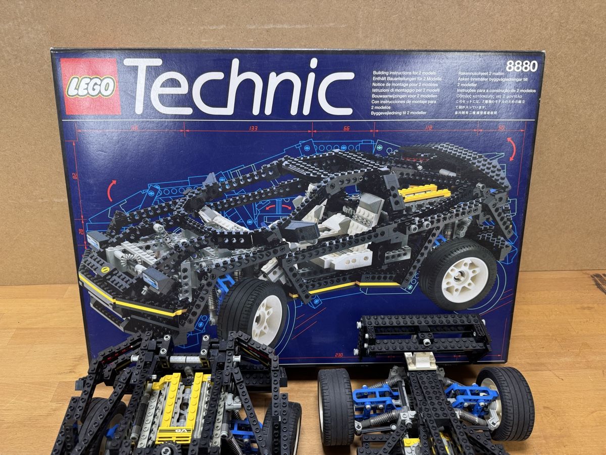 Lego Spielzeuge: Lego Technic Supercar 8880 Doppel pack  – Gebraucht aus Reutlingen von  3