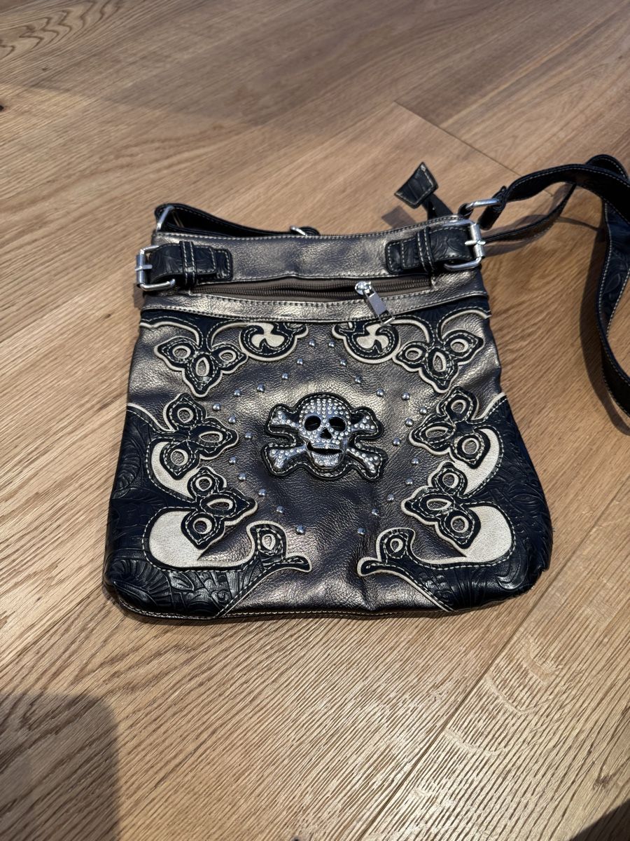 Borse: Tasche Totenkopf – Usato da St. Niklaus VS venduto da jas_13