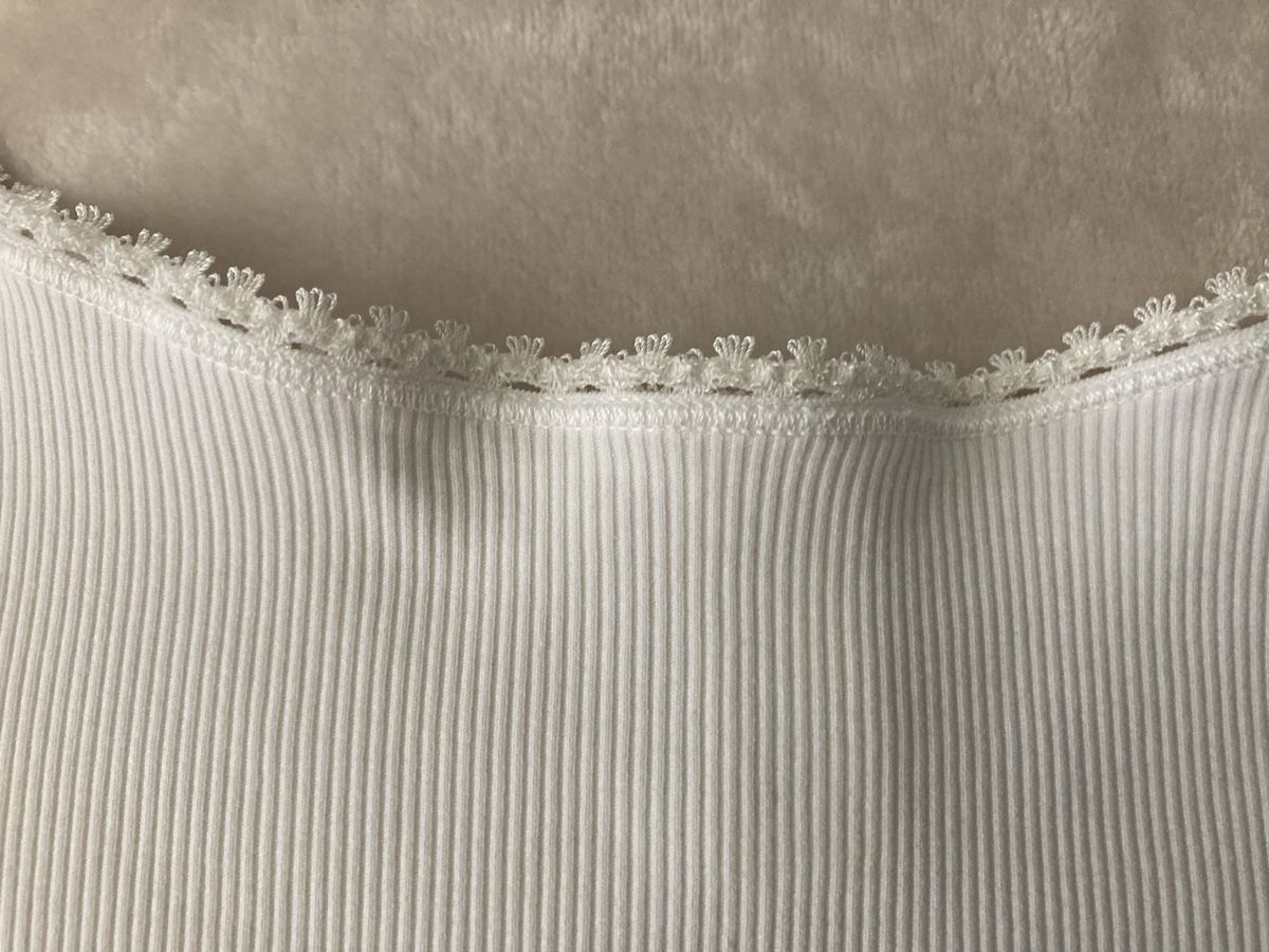 Hanro Tops: Hanro Top mit Träger L – D'occasion à Widen par nigella90 1