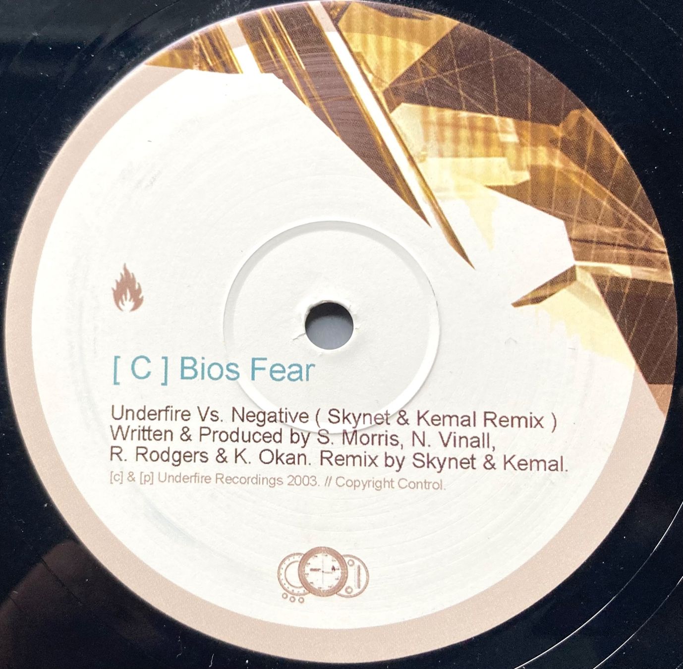 Dischi in vinile: DIVERS ARTISTES - CLOCKWORK (THE REMIX EP) – Usato da Poliez-Pittet venduto da Newtown-Records 3