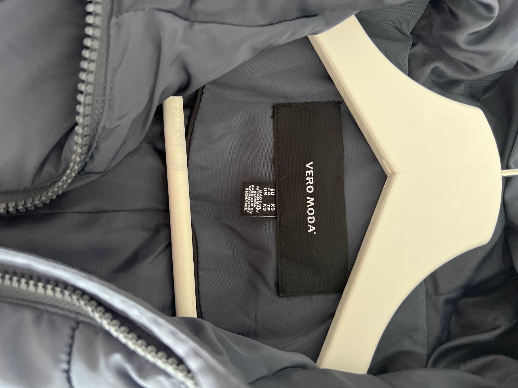 Vero Moda Giacche: Vero Moda Winterjacke xs blaugrau – Nuovo (secondo la descrizione) da Hägendorf venduto da Mocca72 3