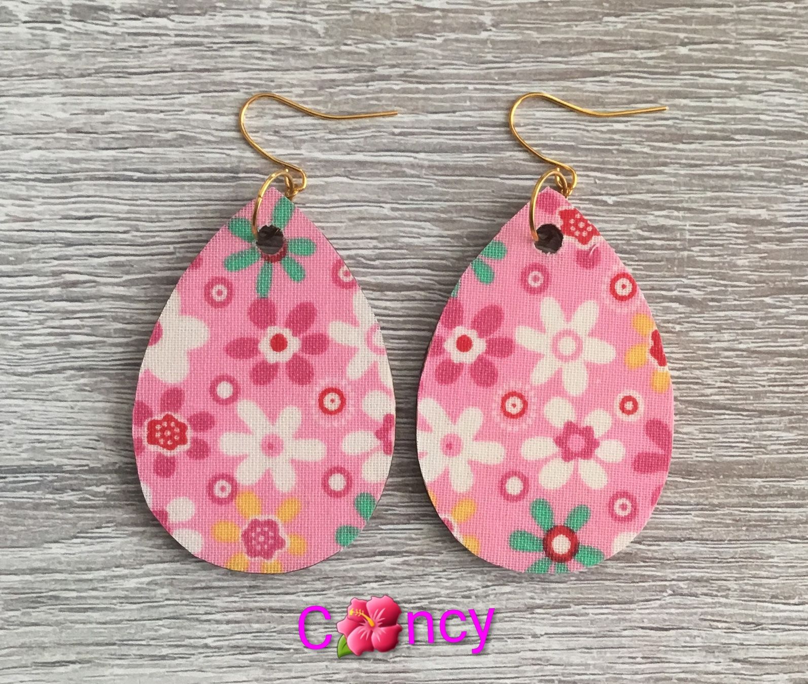 Boucles d'oreille: boucle d'oreille  – Neuf (Voir description) à Genève par mir_qfr5 1