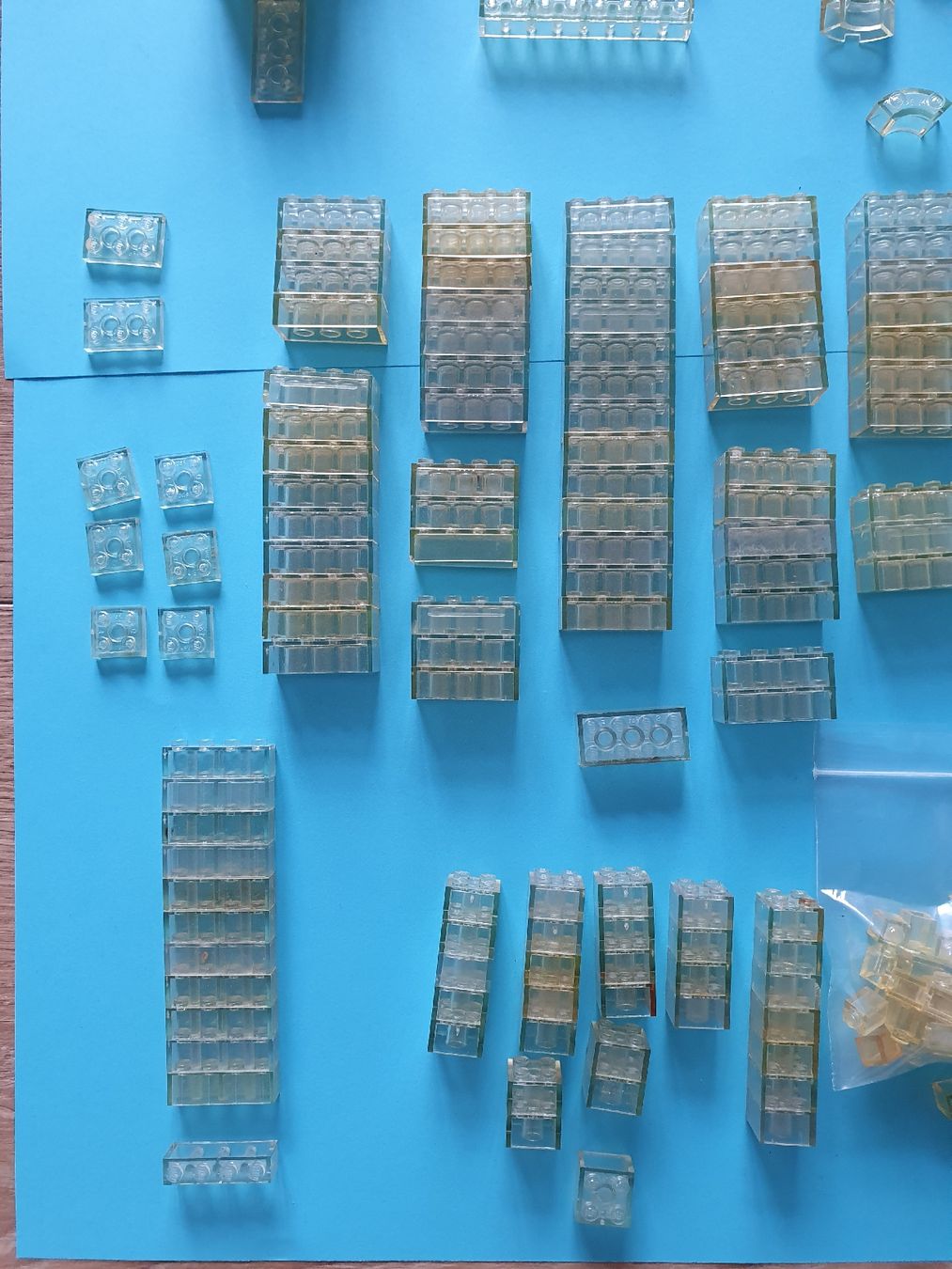 Lego Kit di costruzioni: PLUS DE 300 BRIQUES LEGO TRANSPARENTES – Usato da Biel/Bienne venduto da Hydrox1974 4