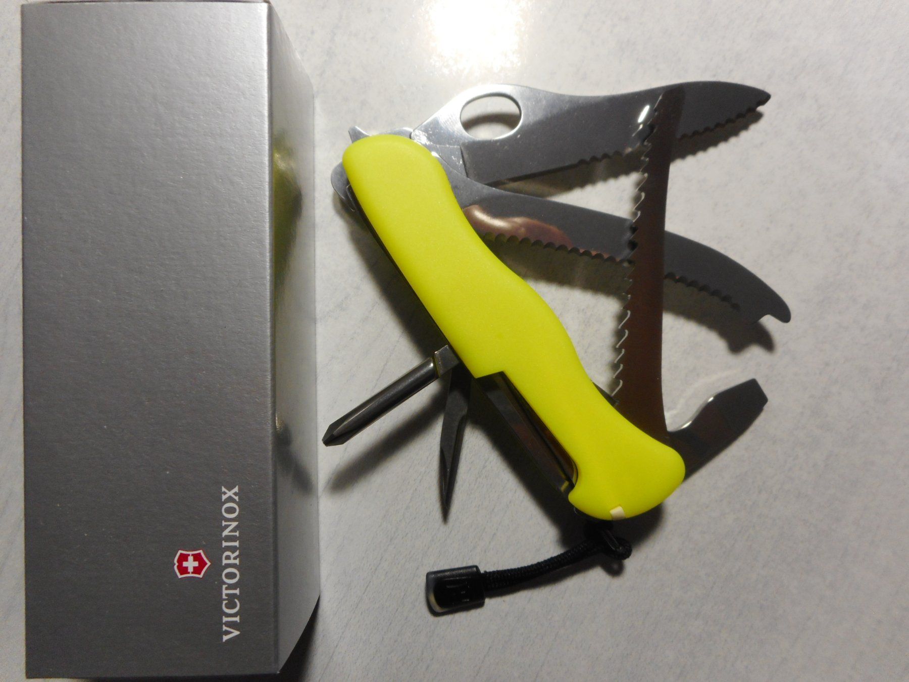 Victorinox Coltelli tascabile: Victorinox  Rescue Tool Swissint – Nuovo e nell'imballaggio originale da Rotkreuz venduto da Hubbil 1