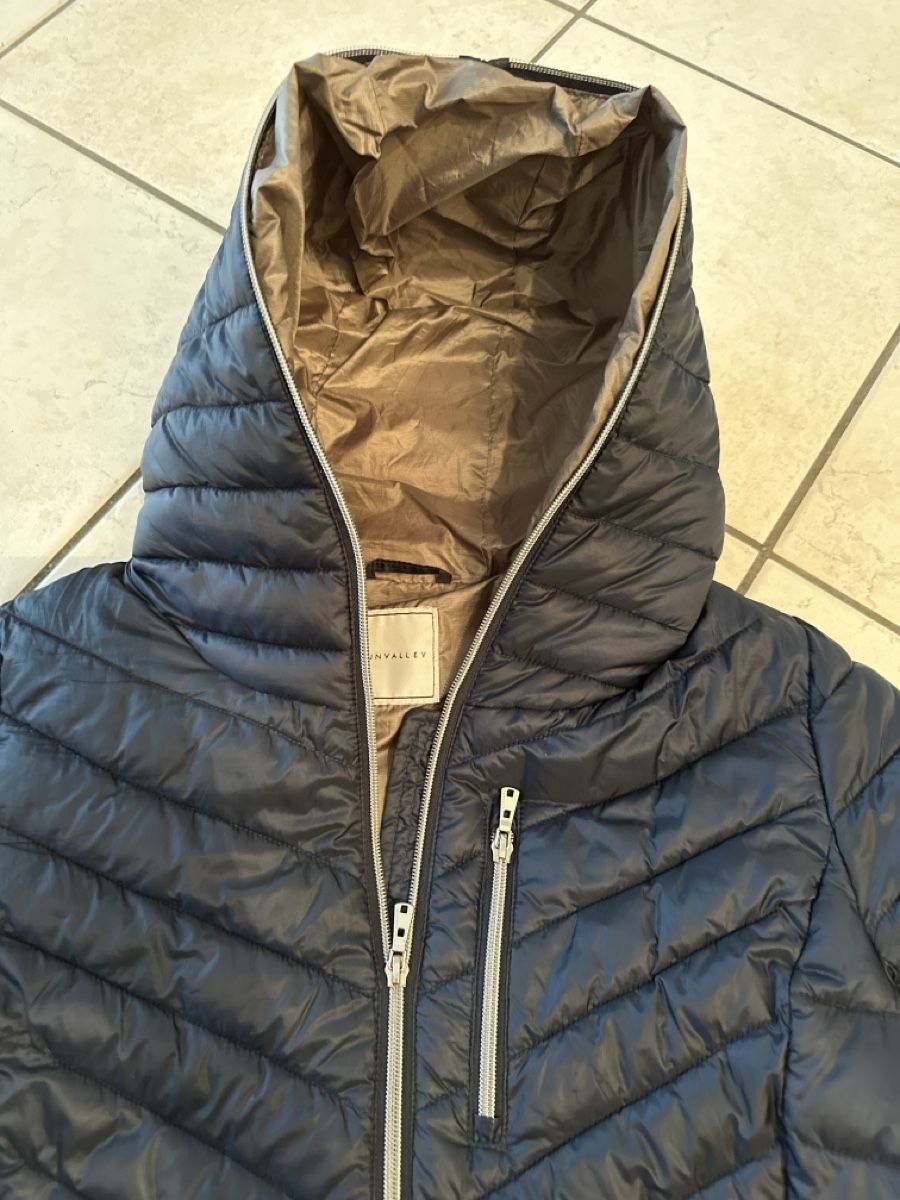 Jacken: Sun Valley Damenjacke XL – Gebraucht aus Davos Platz von Anakonda1 1