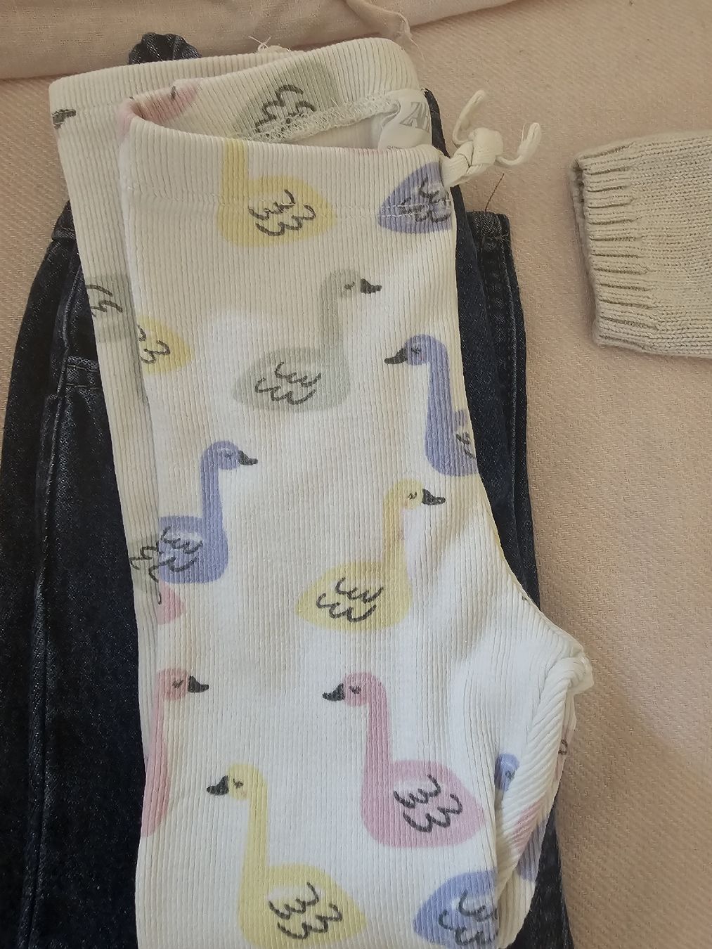 Zara Lotti & Set di vestiti: Zara Set of Clothes – Nuovo (secondo la descrizione) da Cologny venduto da Selin34 4
