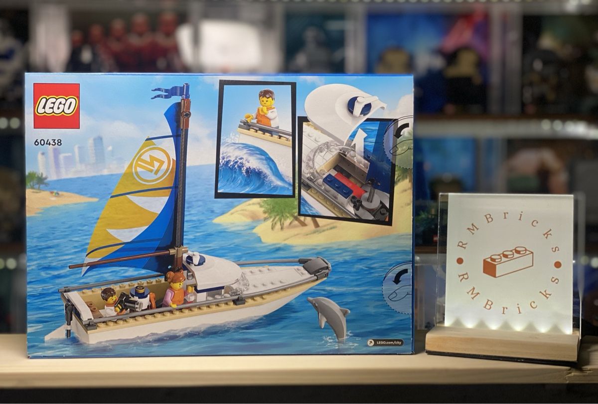 Lego Kit di costruzioni: Lego City Sailboat 60438 – Nuovo e nell'imballaggio originale da Appenzell venduto da RMBricks 1